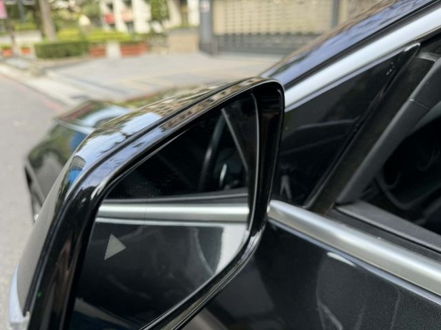 2015年BMW 2.0 F10 528I 僅跑14萬公里 / 安卓機 / H/K音響 / 摸門  第14張相片