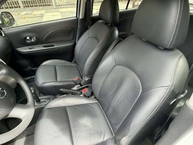 2017年NISSAN 1.5 MARCH 頂規 僅跑5.4萬公里 / 原版件 / I-KEY / 全原廠保養  第6張相片