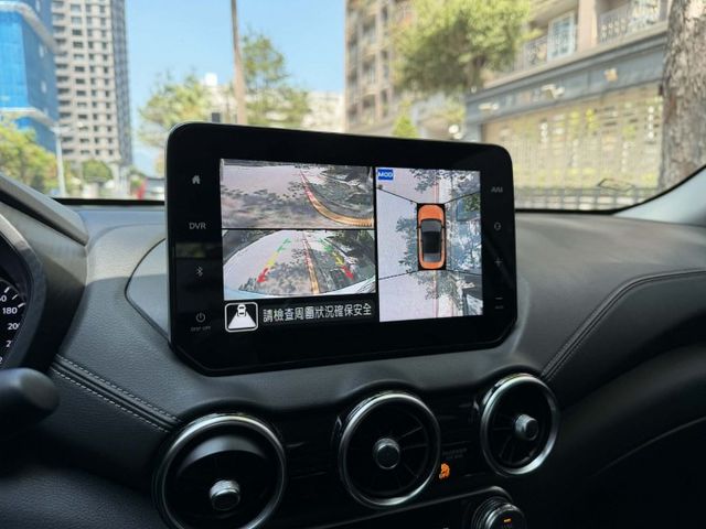 2021年NISSAN 1.6 SENTRA 尊爵智駕版 / 原版件 / 全原廠保養 / IKEY /  第13張相片