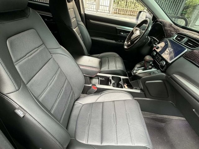 2018年HONDA 1.5 CRV VTI-S 僅跑9.7萬公里 / 原版件 / 跟車 / 盲點 / 一手車  第7張相片