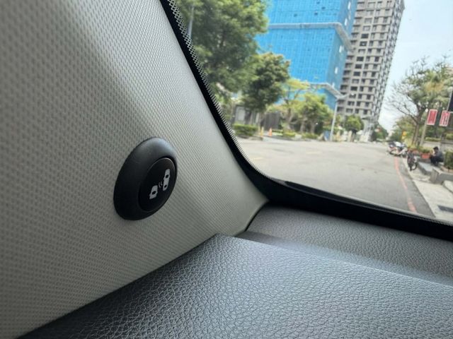 2020年 KIA 1.2 PICANTO GT LINE 原版件 / 盲點 / 跑7萬 / I-KEY  第12張相片