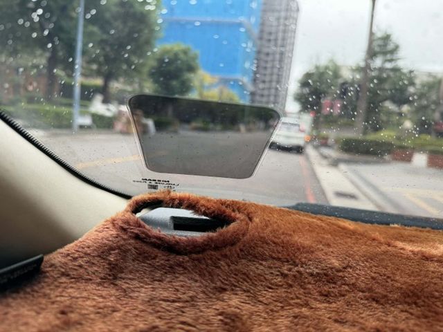 2012年NISSAN 1.8 TIIDA 僅跑11.7萬公里 / 原版件 / 恆溫 / 便宜代步車  第12張相片