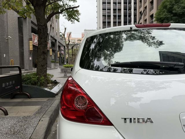 2012年NISSAN 1.8 TIIDA 僅跑11.7萬公里 / 原版件 / 恆溫 / 便宜代步車  第13張相片