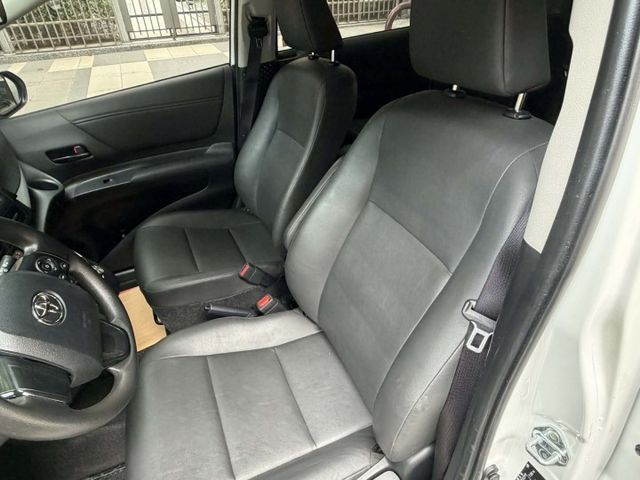 2022年TOYOTA 1.8 SIENTA 僅跑6.7萬公里 / 七人座 / 原版件 / 車道偏移 /  第6張相片