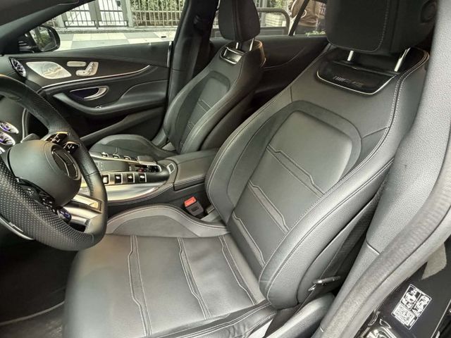 2023年M.BENZ AMG GT43 4MATIC 僅跑2.3萬公里 / 原版件 / 全原廠保養 / 跑排  第6張相片