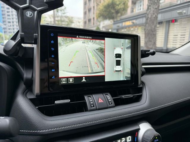 2020年TOYOTA 2.0 RAV4 旗艦版 僅跑2萬公里 / 原版件 / 跟車 / 盲點 / 電動尾門  第11張相片