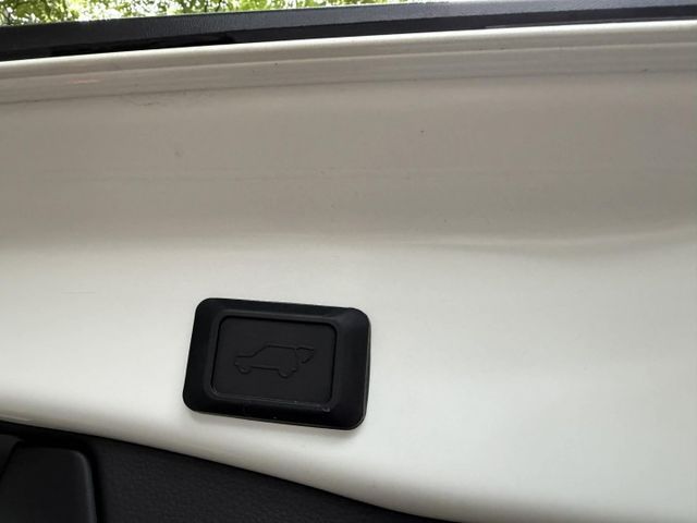 2020年TOYOTA 2.0 RAV4 旗艦版 僅跑2萬公里 / 原版件 / 跟車 / 盲點 / 電動尾門  第12張相片