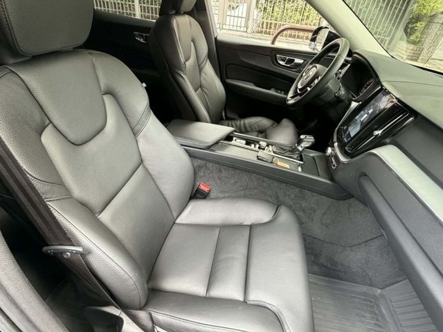 2018年VOLVO 2.0 XC60 T5 AWD 僅跑14萬公里 / 全原廠保養 / 跟車  第7張相片