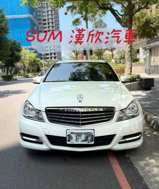 2011年M.BENZ W204 C200 總代理 僅跑6.5萬公里 / 原版件 /  一手車  第2張相片