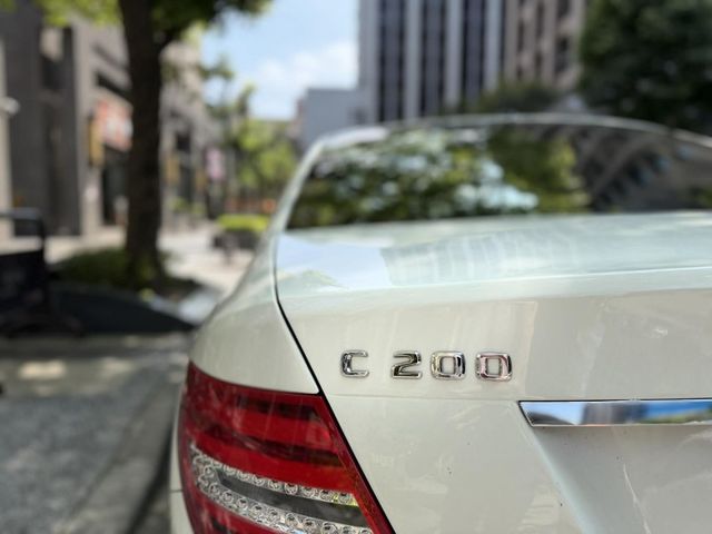 2011年M.BENZ W204 C200 總代理 僅跑6.5萬公里 / 原版件 /  一手車  第14張相片