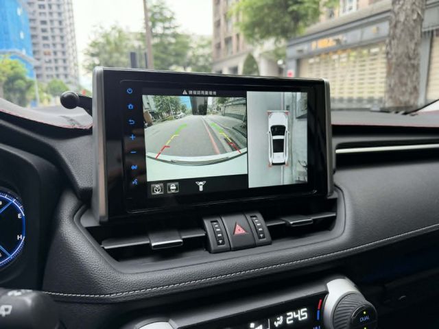 2022年TOYOTA 2.5 RAV4 HV 僅跑4萬公里 / 原版件 / 全原廠保養 / 通風座椅 / 盲點  第11張相片
