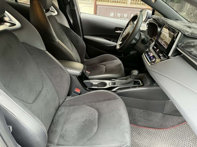 2020年TOYOTA 2.0 AURIS 僅跑9萬公里 / 原版件 / 跟車 / 全原廠保養 / 整備中  第7張相片