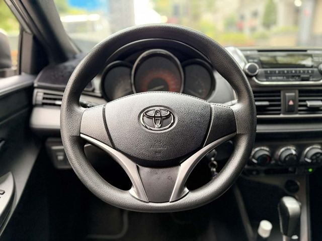2017年TOYOTA 1.5 YARIS 僅跑1.8萬公里 / 原版件 / 全原廠保養 / 一手車  第9張相片