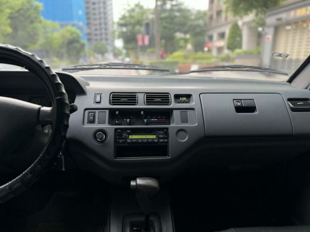 2005年TOYOTA 2.0 ZACE 僅跑8萬公里 一手車 / 生財工具 / 定期保養  第10張相片