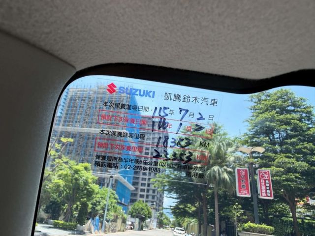 2024年SUZUKI 1.5 JIMNY 僅跑1.8萬 / 原版件 / 全原廠保養 / 安卓機 / 環景影像  第14張相片