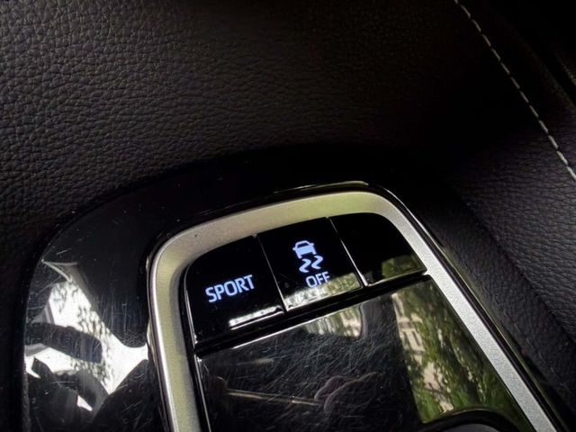 2021年TOYOTA 2.0 COROLLA SPORT 旗艦版 僅跑3.4萬公里 / 原版件 /  第15張相片
