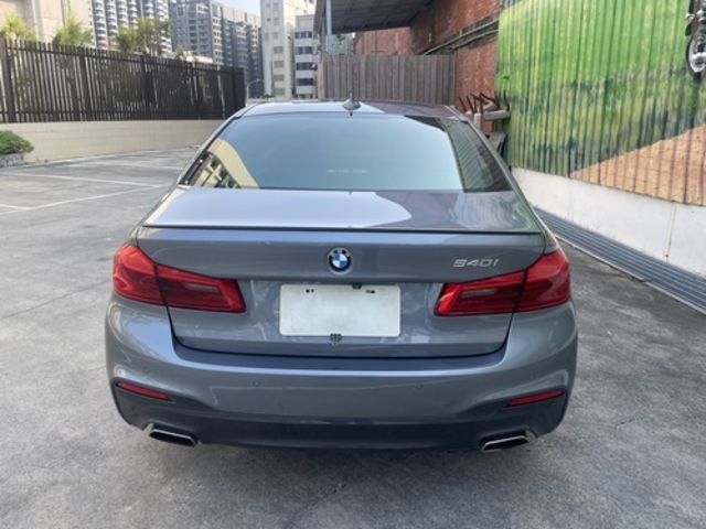 BMW寶馬 540I  第4張相片