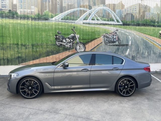 BMW寶馬 540I  第7張相片