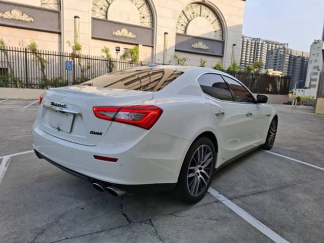 MASERATI瑪莎拉蒂 GHIBLI  第2張相片