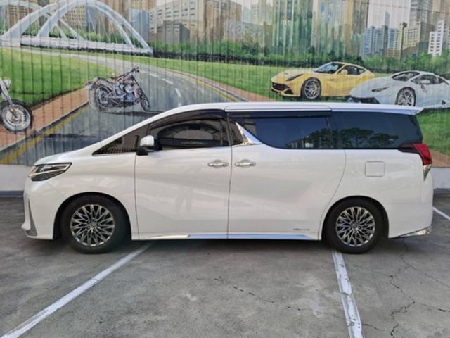 LEXUS凌志 LM300H  第8張相片