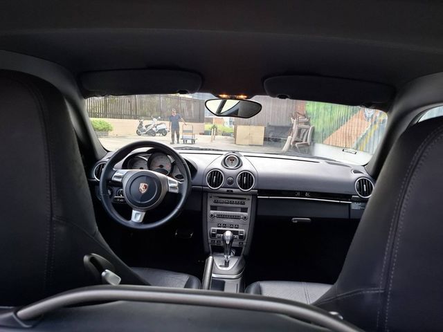 PORSCHE保時捷 CAYMAN  第8張相片