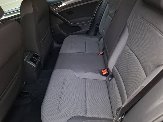 VOLKSWAGEN福斯 GOLF  第9張相片