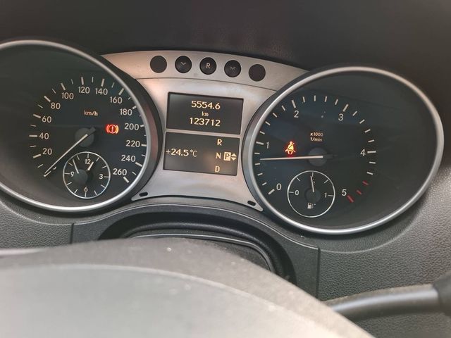 M-BENZ賓士 ML350  第5張相片