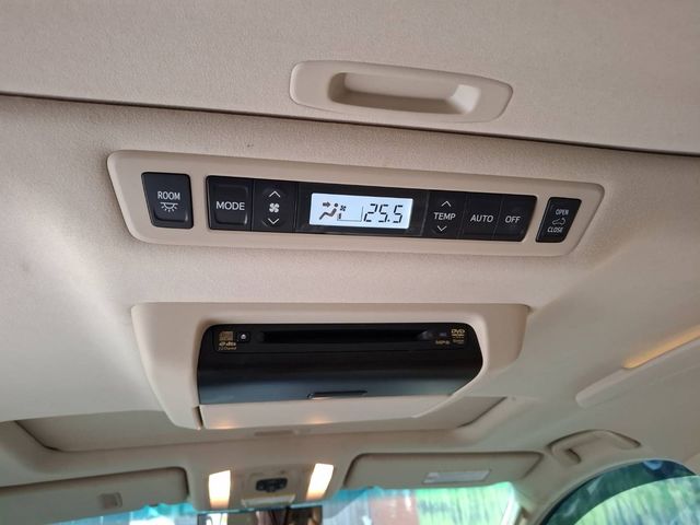 TOYOTA豐田 ALPHARD  第11張相片