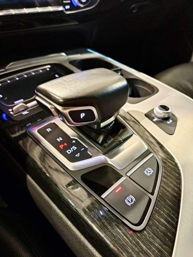 AUDI奧迪 Q7  第7張相片