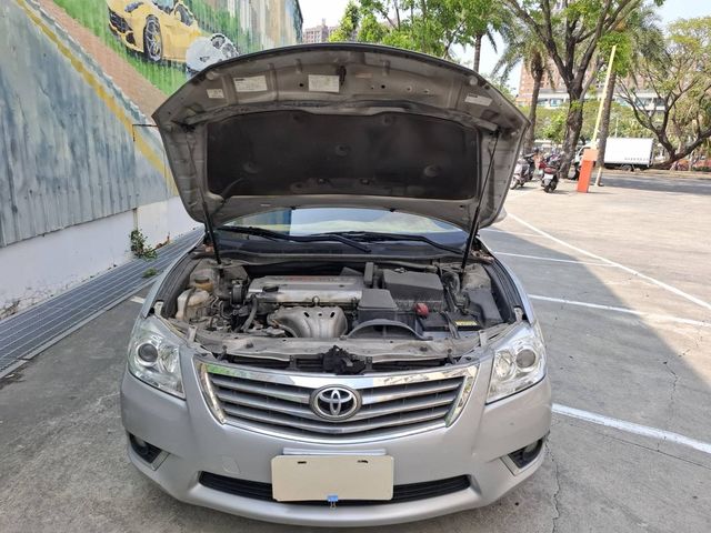 TOYOTA豐田 CAMRY  第6張相片