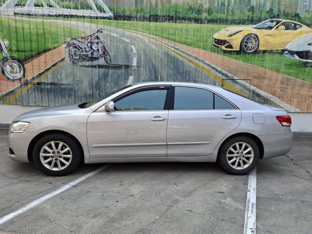 TOYOTA豐田 CAMRY  第10張相片