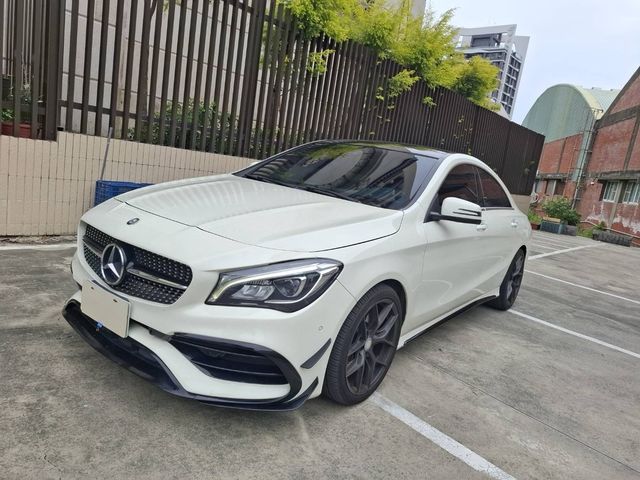 M-BENZ賓士 CLA250  第1張相片