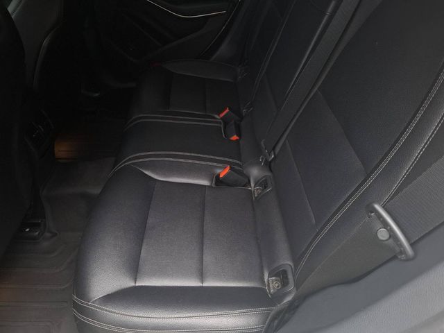 M-BENZ賓士 CLA250  第9張相片