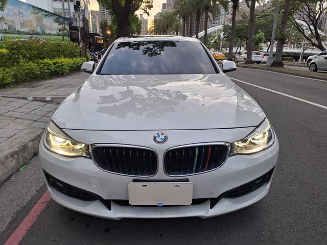 BMW寶馬 328I GT  第3張相片