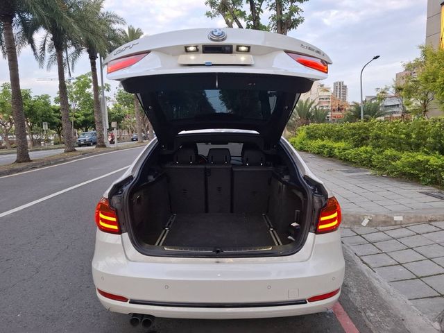 BMW寶馬 328I GT  第11張相片