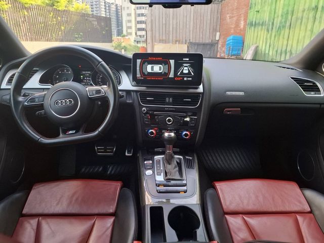 AUDI奧迪 S5 SPORTBACK  第8張相片