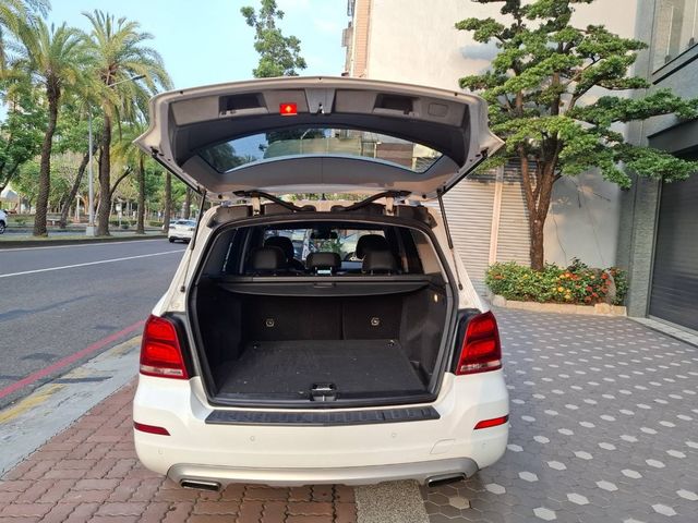 M-BENZ賓士 GLK220  第10張相片
