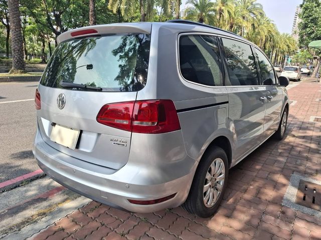VOLKSWAGEN福斯 SHARAN  第2張相片
