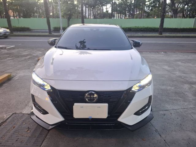 NISSAN日產 SENTRA  第3張相片