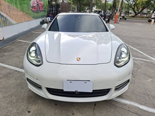 PORSCHE保時捷 PANAMERA  第3張相片