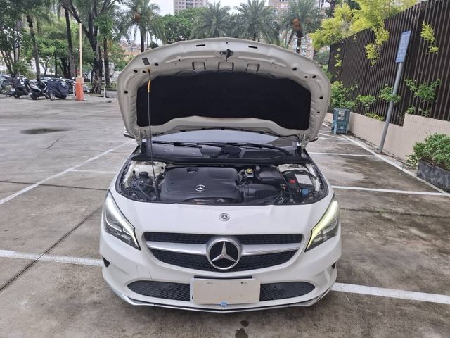 M-BENZ賓士 CLA200  第6張相片