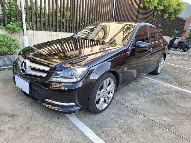 M-BENZ賓士 C220  第1張相片