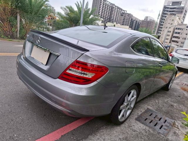 M-BENZ賓士 C180  第2張相片