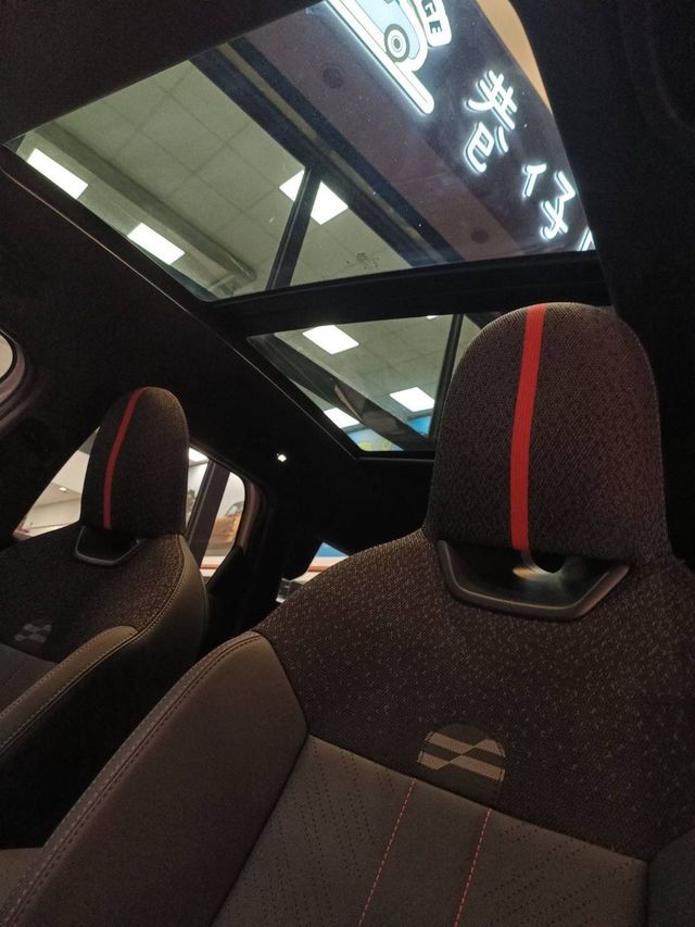 MINI迷你 COUNTRYMAN JCW  第18張相片