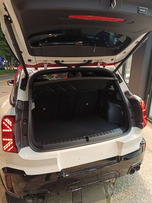 MINI迷你 COUNTRYMAN JCW  第7張相片