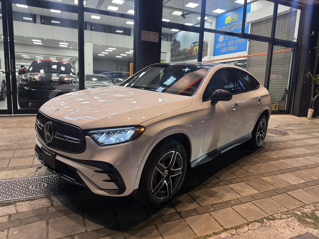 M-BENZ賓士 GLC300  第1張相片