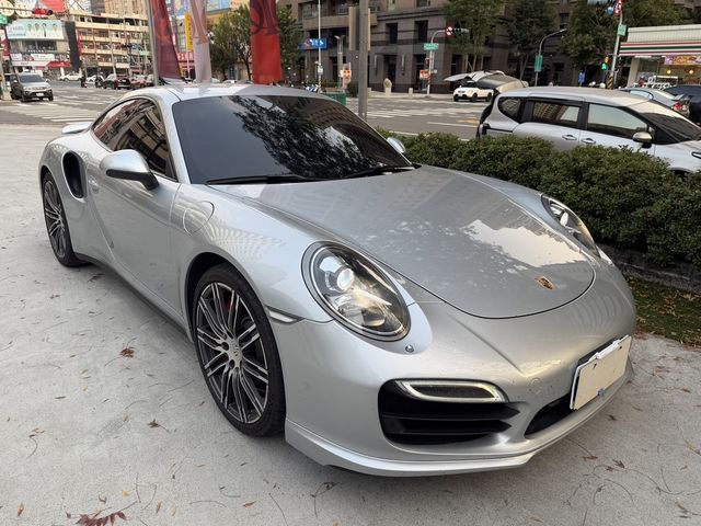PORSCHE保時捷 911 TURBO  第1張相片