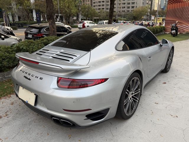 PORSCHE保時捷 911 TURBO  第2張相片