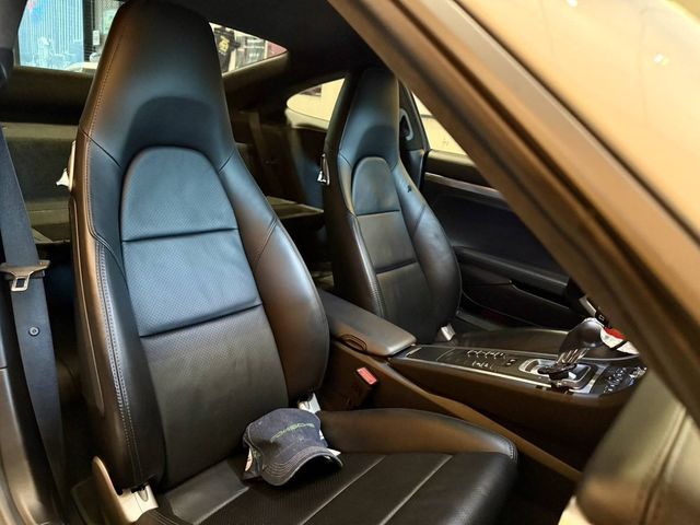 PORSCHE保時捷 911 TURBO  第11張相片