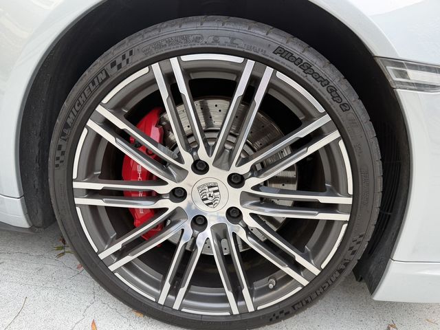 PORSCHE保時捷 911 TURBO  第16張相片